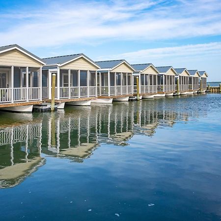 Blufin Bungalows & Marina Чинкотіг Екстер'єр фото
